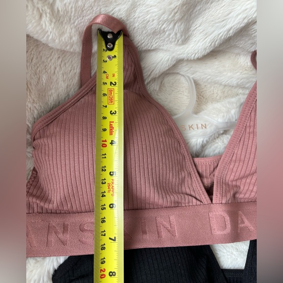 DANSKIN Intimates 2-pack ribbed seamless bra, large, NWOT - Picture 4 of 9